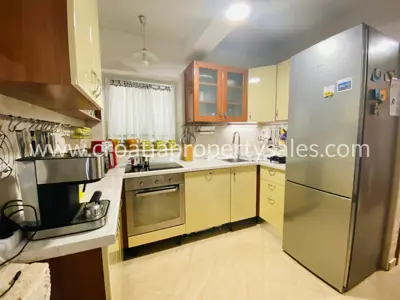 Apartment on Brač, near the sea and the beach, quiet green location - 4