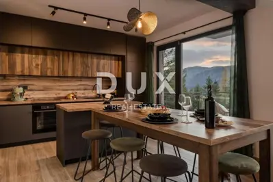 Villa 260 m², Ravna Gora - Pool, Jacuzzi und Sauna - 10