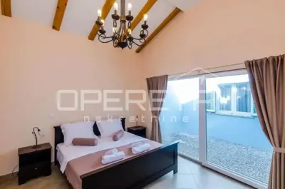 House 196 m², Vitaljina - quiet location and pool - 14