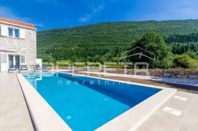 House 196 m², Vitaljina - quiet location and pool - 19