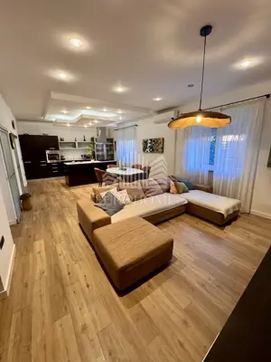 KVATRIĆ- 3 room furnished apartment 123 m² (3,330€/m2)