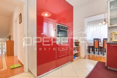 PRODAJA, KUĆA, VELIKA GORICA, GAJEVA, NKP: 325 m², parcela: 857 m² - 6