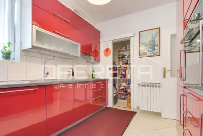 PRODAJA, KUĆA, VELIKA GORICA, GAJEVA, NKP: 325 m², parcela: 857 m² - 7