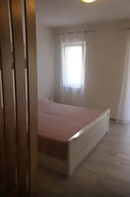Stan s dvorištem na 150 metara od mora - 2