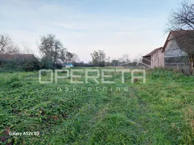 Zemljište 12.204 m², Dugo Selo - Centar, priključci uz parcelu
