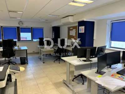 Commercial space 368 m², Kastav - office complex - 5
