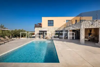 Haus zum Kauf in Vabriga, 213 m² - 4