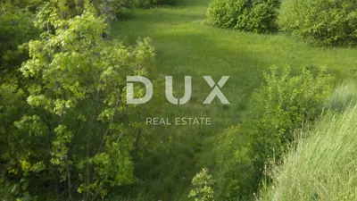 Building land, Viškovo - quiet location and access road - 2
