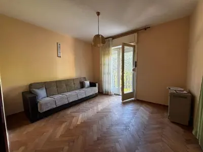Rovinj, apartment for renovation only 400 m from the sea, opportunity! - 5