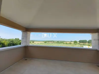 Villa 360 m², Kaštelir - panoramic sea view and pool - 19