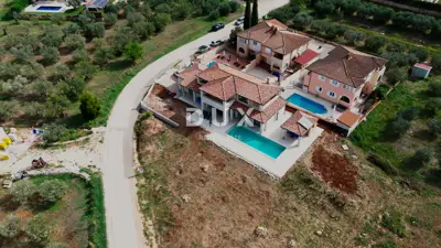 Villa 360 m², Kaštelir - Panoramablick auf das Meer und Pool - 6
