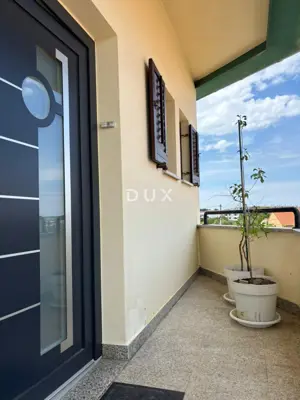 Kuća 337 m², Pula - Valmade, stan i poslovni prostor - 20