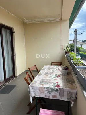 Kuća 337 m², Pula - Valmade, stan i poslovni prostor - 11