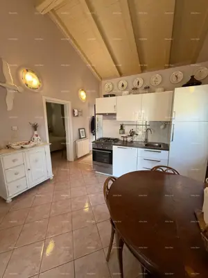 House for sale in Banjole, 110 m² - 19