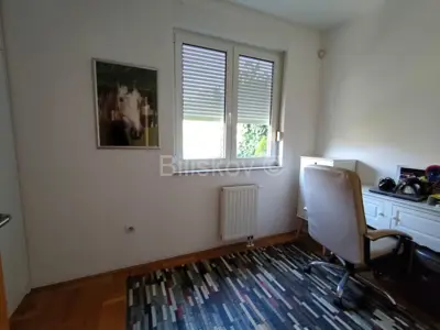 Remete, dvoetažni četverosobni stan 94,82 m², garaža, vrt - 6