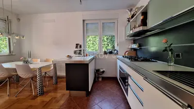 Remete, dvoetažni četverosobni stan 94,82 m², garaža, vrt - 2
