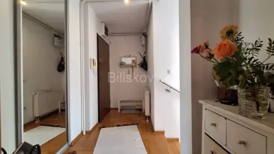 Remete, dvoetažni četverosobni stan 94,82 m², garaža, vrt - 11