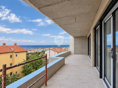 Apartment 154 m², Novigrad - panoramic views and terrace