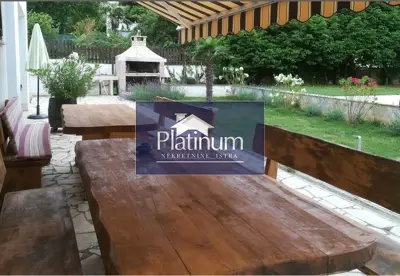 Apartmenthaus 500 m², Banjole - 7 Apartments und Pool - 10
