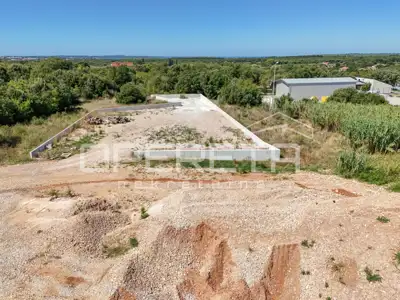 Istra, Pula - Gewerbegrundstück 2.340 m², Zonen I2 und K1 - 8