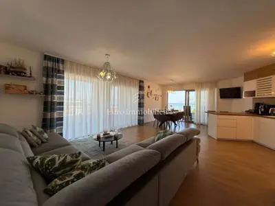 Atraktivan penthouse s panoramskim pogledom na more - Baška Voda - 4