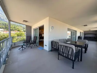Atraktivan penthouse s panoramskim pogledom na more - Baška Voda - 20