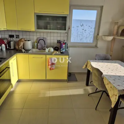 Viškovo, Saršoni, 2 Zimmer Wohnung, Balkon, Meerblick, Fußbodenheizung - 4