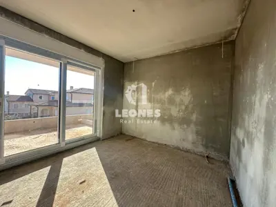 Apartment 91 m², Novigrad - new construction with two terraces and sea view - 8