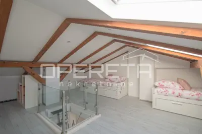 Apartment 123 m², Okrug Gornji - quiet street near the beach - 14
