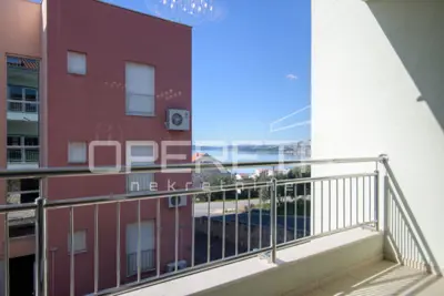 Apartment 123 m², Okrug Gornji - quiet street near the beach - 6