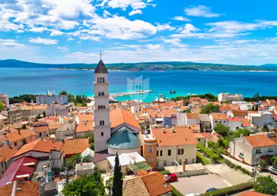 Crikvenica, dvoetažna kuća 108.9 m² s bazenom, prodaja - 16