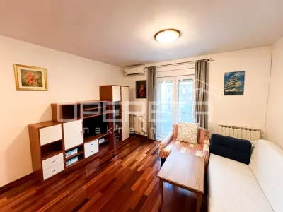 Apartment 54 m², Trešnjevka - Sjever, balcony and storage room