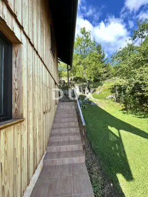 Haus 100 m², Sinac - Blick auf Gacka und Majerovo vrilo - 8