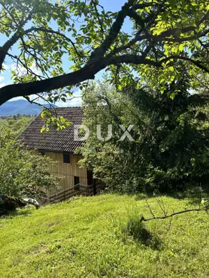 Haus 100 m², Sinac - Blick auf Gacka und Majerovo vrilo - 6