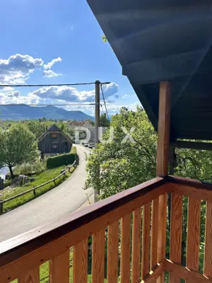 Haus 100 m², Sinac - Blick auf Gacka und Majerovo vrilo - 3