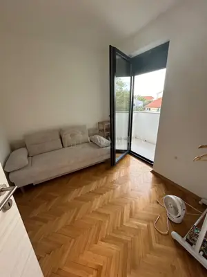 Wohnung 88 m², Malinska na Krku - 3 Schlafzimmer - 9