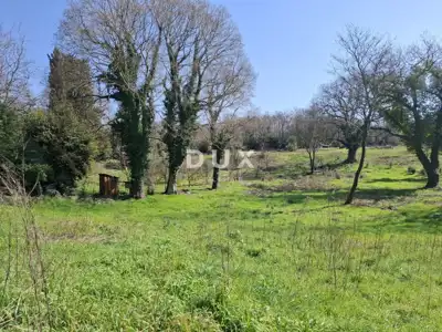Building land 1,137 m², Pinezići near Marčana