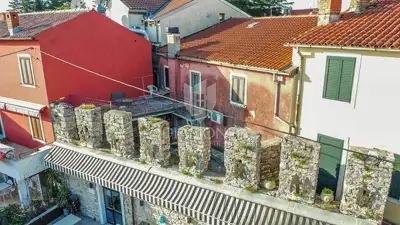 House 252 m², Novigrad - view of the city harbor - 15