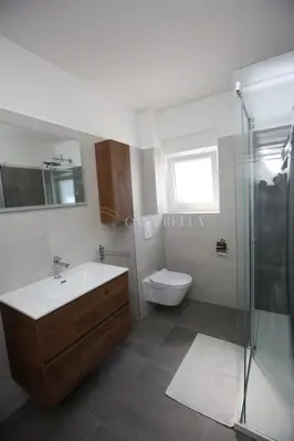 Kastav, Rešetari, 82 m² - 12