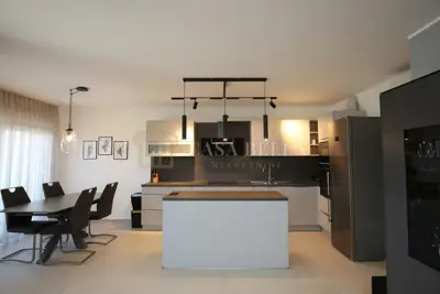Kastav, Rešetari, 82 m² - 3