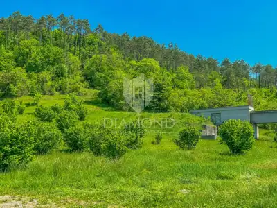 Building plot 4,607 m², Oprtalj - view of Motovun - 6