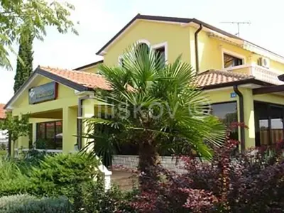 Verkauf, Umag, Luxusvilla, Parkplatz