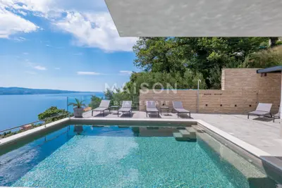 Villa 356 m², Čelina - atemberaubender Panoramablick auf Brač - 8