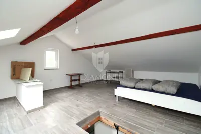 Kuća 70 m², Porat na Krku, vrt i maslinik - 7