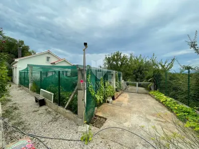 Kuća 70 m², Porat na Krku, vrt i maslinik - 10