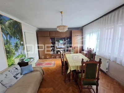 Haus zum Kauf in Rečica, 186 m² - 5
