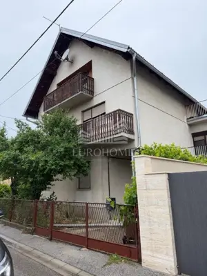 Haus 224 m², Donja Dubrava - ruhige Mikrolage