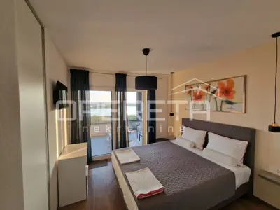 Villa 240 m², Medulin - panoramic sea view - 7