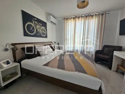Villa 240 m², Medulin - panoramic sea view - 8