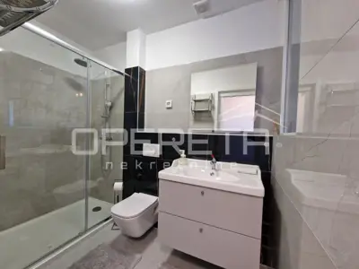 Villa 240 m², Medulin - panoramic sea view - 9